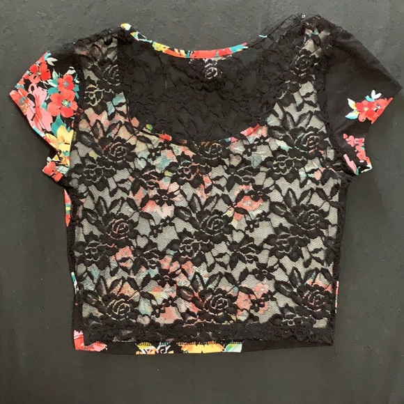 Ambiance Apparel Floral Crop Top - Picture 2 of 3
